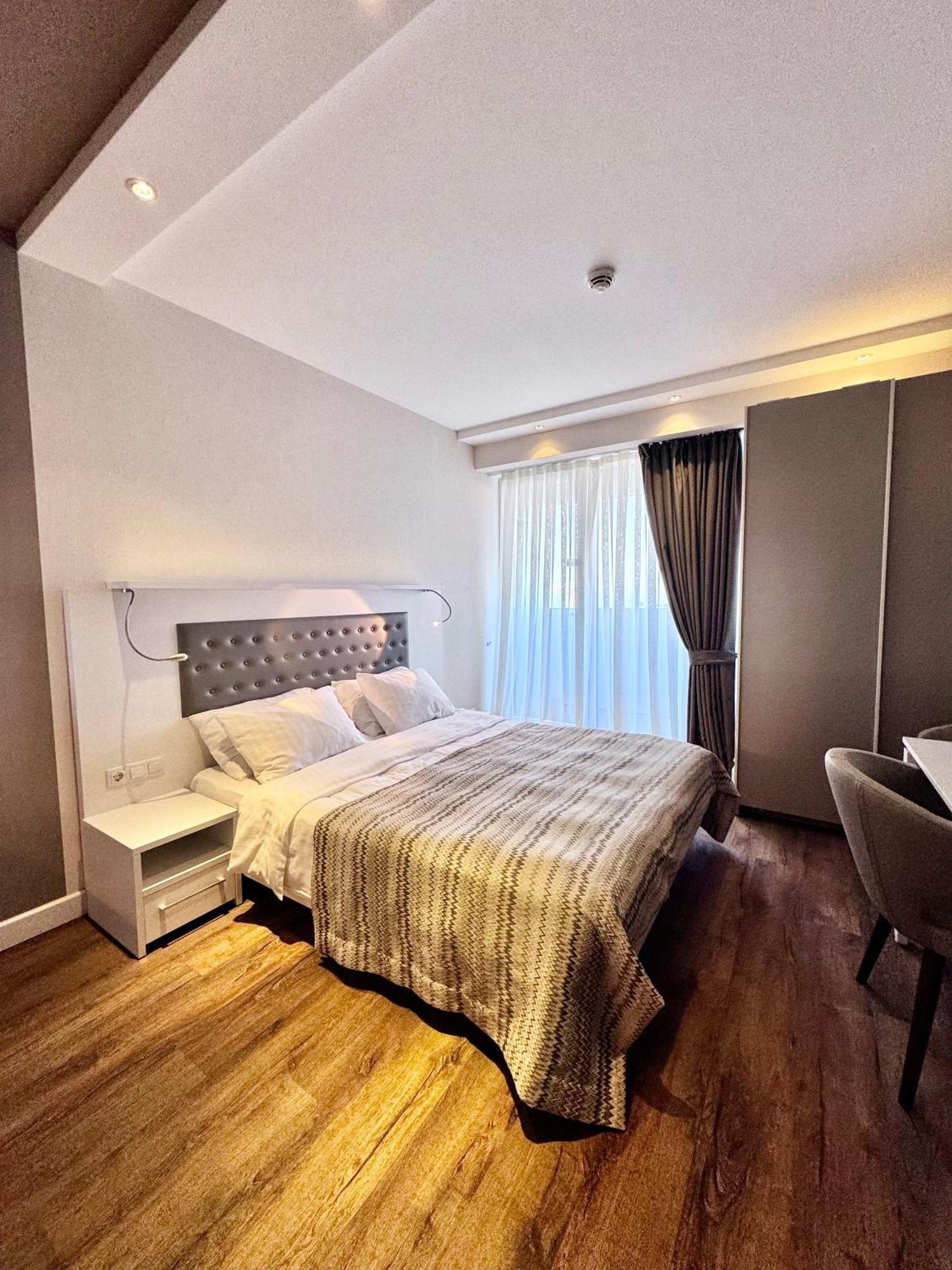 Batumi Deluxe Apartments ภายนอก รูปภาพ